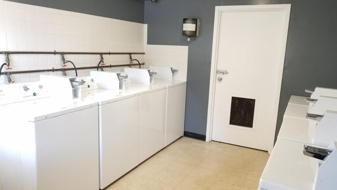 Motel 8 Laramie Luaran gambar